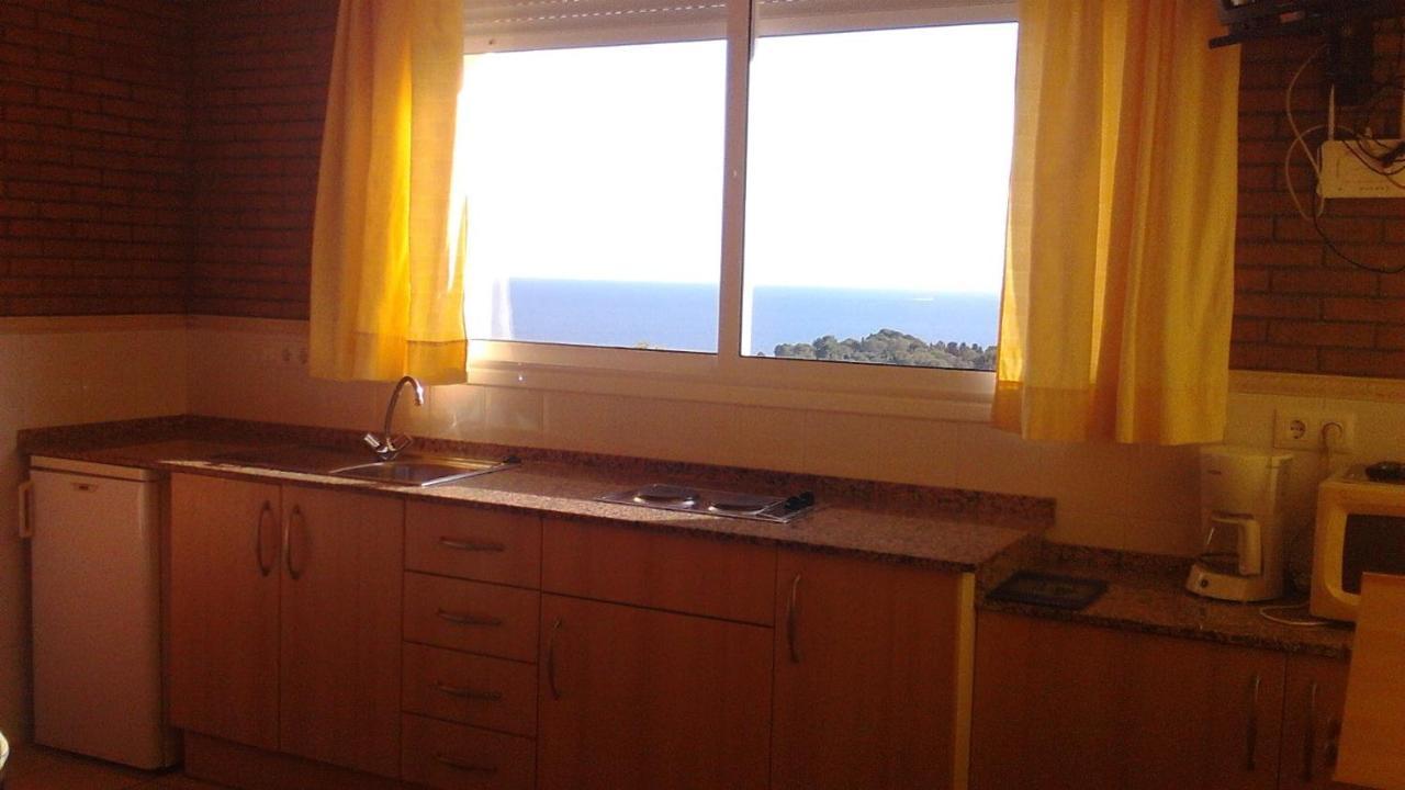 Apartamentos Famara Lloret de Mar Extérieur photo